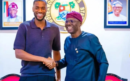 Lagos Gov, Sanwo-Olu receives Chelsea Defender, Adarabioyo