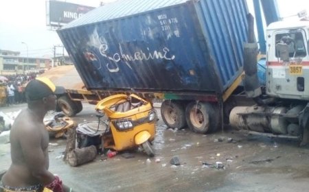 Two Dead , Two Escape As Trailer Crushes Keke Tricycle In Anambra