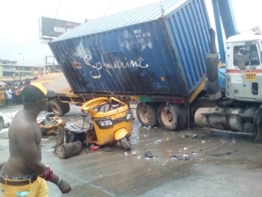Two Dead , Two Escape As Trailer Crushes Keke Tricycle In Anambra
