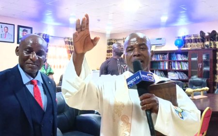 Mbaka prays as Prof Nwachukwu, 4th AE-FUNAI VC, assumes office