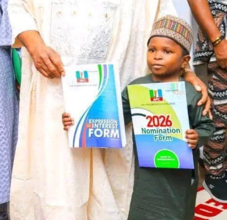 Meet Mahmud Sadis Buba, the Dwarf from Kaduna running for House of Reps