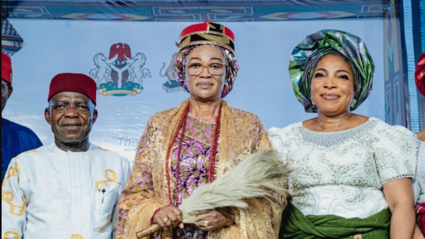 Tinubu's Wife Unveils ₦2bn Lifeline for Akwete Weavers to Revive Indigenous Textile Industry