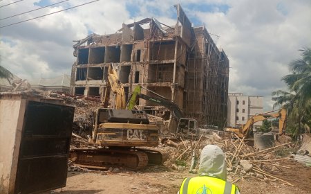 JUST IN: Building Collapse: One Dead, Three Others Rescued in Enugu (VIDEO)