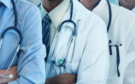Resident  Doctors Give FG Two-Week Ultimatum, Threatens Strike